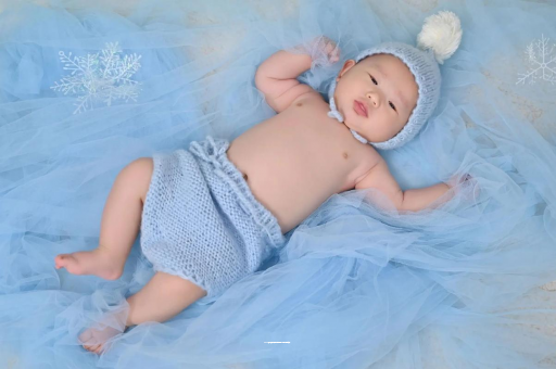 桦甸宝宝睡觉爱笑 桦甸宝宝睡觉爱笑